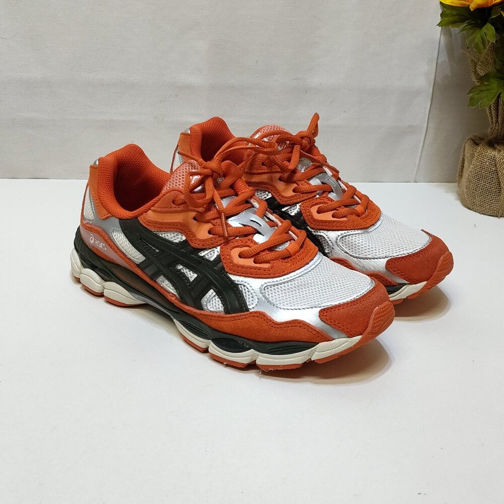 ASICS Gel-NYC 1201A789-251 Sportstyle Running Shoes Suede Mesh Mens 9.5 Like New